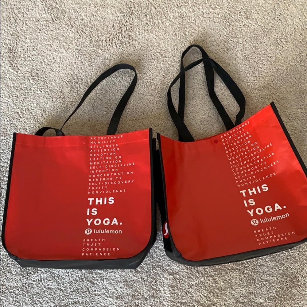 Lululemon - 2 large reusable bags